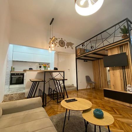 Sleepover - Galleria Novi Sad Ngoại thất bức ảnh